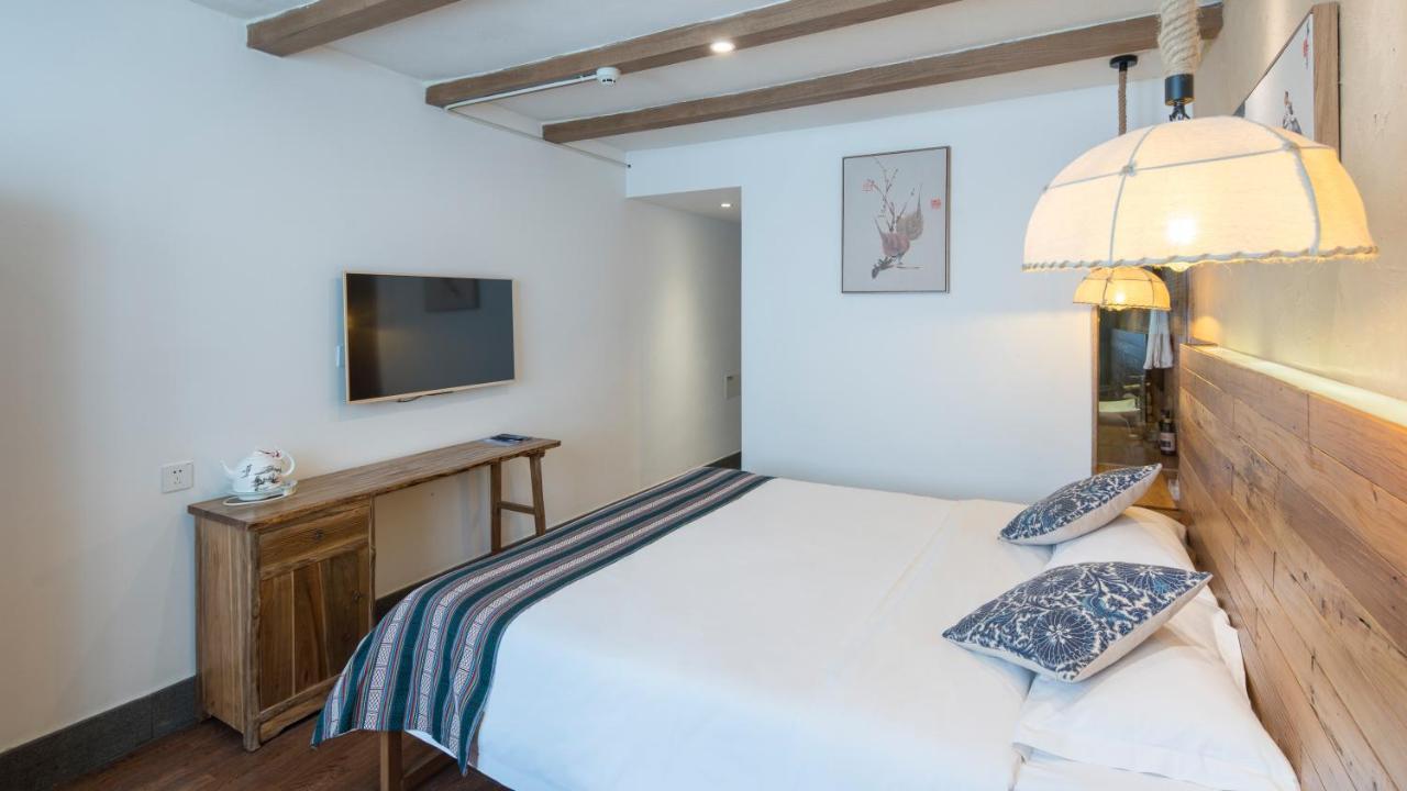 Floral Hotel - Yuexiang Inn Wuzhen Jiaxing Dış mekan fotoğraf